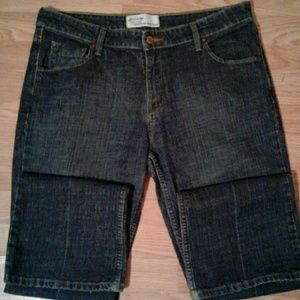 Levi's Jeans - Levi Strauss Low Rise Boot Cut Jeans Size 14 Med Levi's Jeans - Levi Strauss Low Rise Boot Cut Jeans Size 14 Med